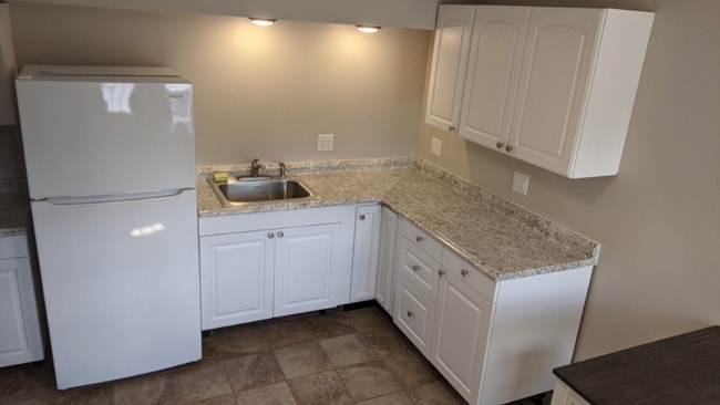 Photo - 27 W Hill Terrace Unit 27B