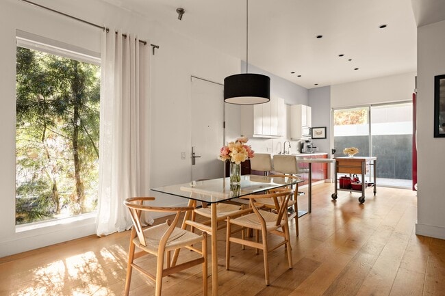 Photo - 1200 N Sweetzer Ave