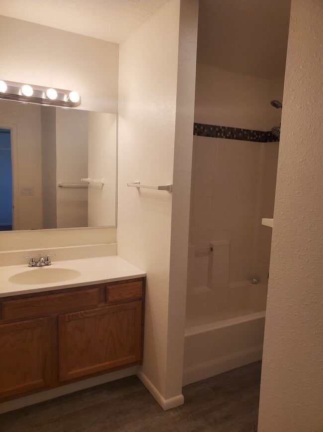 Photo - 2117 Coal Ave SE Unit C