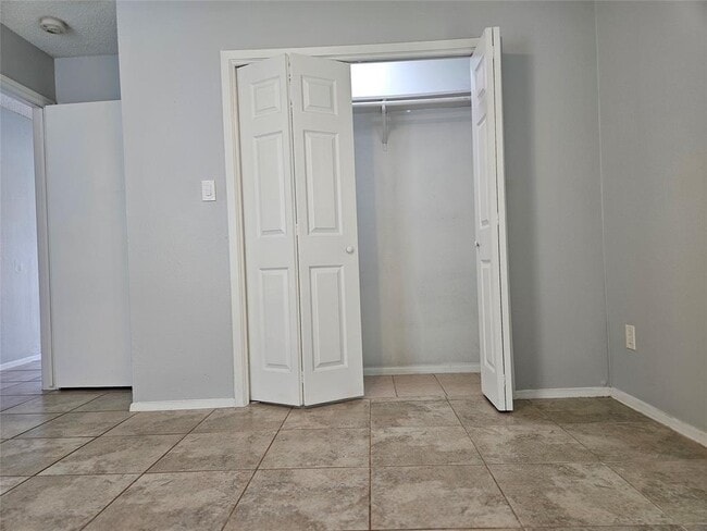 Photo - 105 E Boyce St