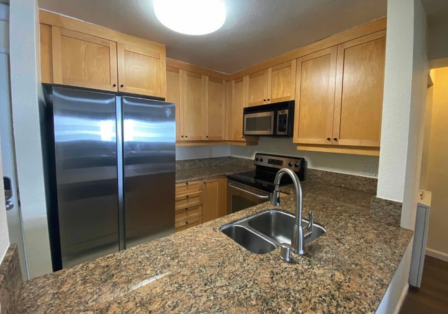 Photo - $2,900 - 2 Bedroom, 2 Bathroom Condo in the Heart of UTC La Jolla Unit 5301