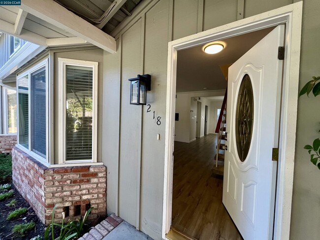 218 El Dorado Ave