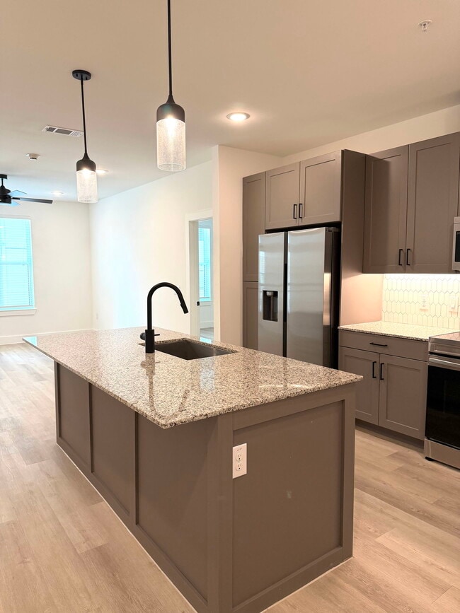 Photo - 16601 Braker Ln Unit 7110