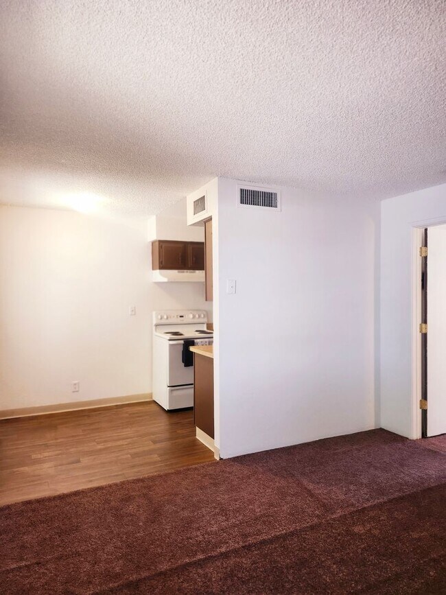 Photo - Executive Apartments