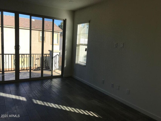 Photo - 4038 E Erie St Unit 101