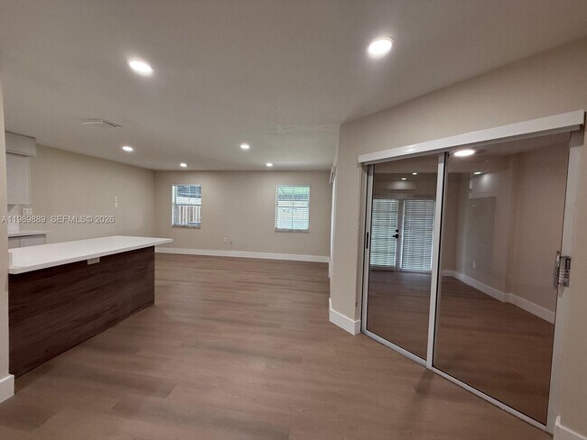 Photo - 16432 SW 47th Terrace