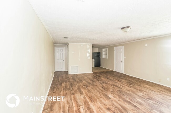 Photo - 10410 Wooster Dr