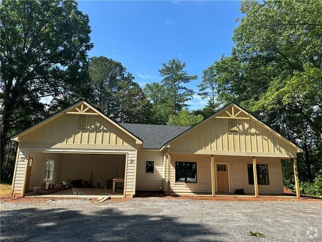 Building Photo - 2263 Hwy 19 N Rental