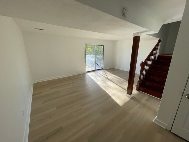 Photo - 1422 Stratton Pl Dr