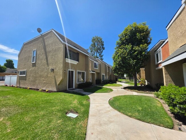 4 Albany