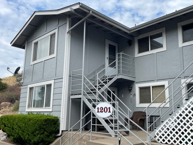 Building Photo - Convenient Florida Road Condo Unit 3