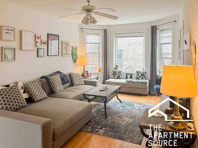 Photo - 4921 N Hermitage Ave Unidad 1