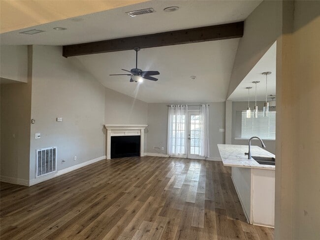 Photo - 2522 Palace Dr