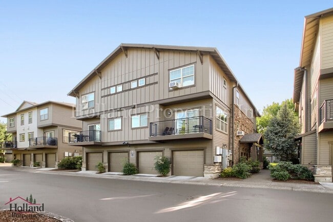 Building Photo - Charming Condo Living in the Heart of Beaverton!