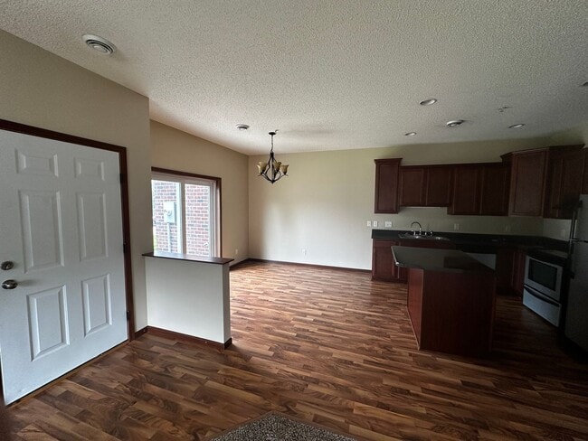 Photo - 3 Bed 3 Bath Townhome