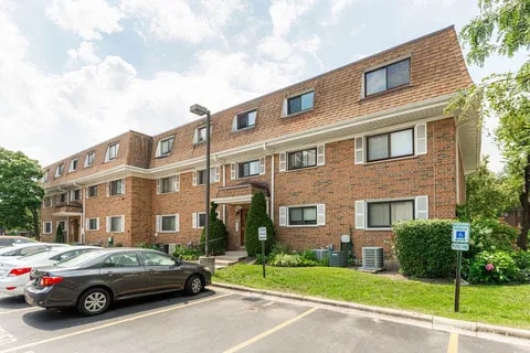 Building Photo - 4132 Cove Ln Unit F Rental