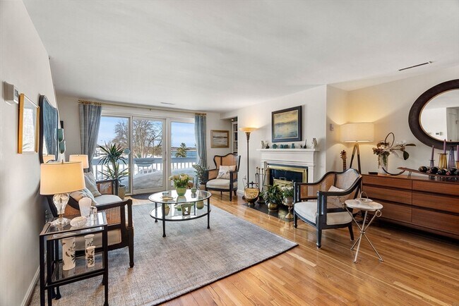 Photo - 126 Merrimac St