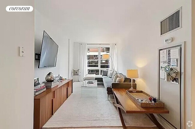 Building Photo - 340 E 23rd St Rental
