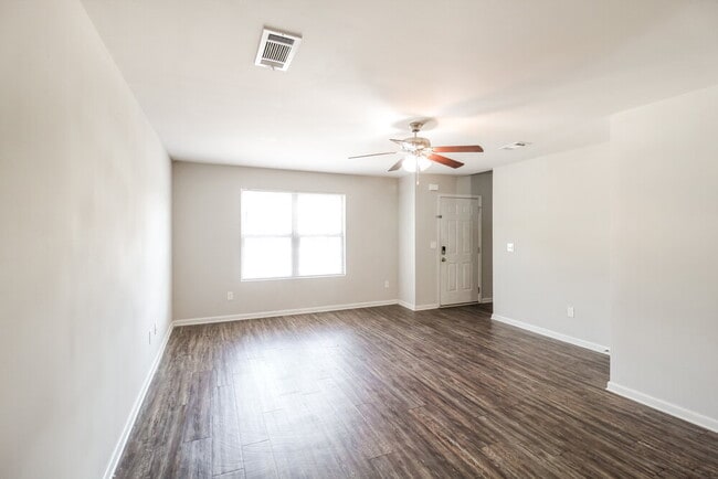 Photo - 2745 Marlin Dr