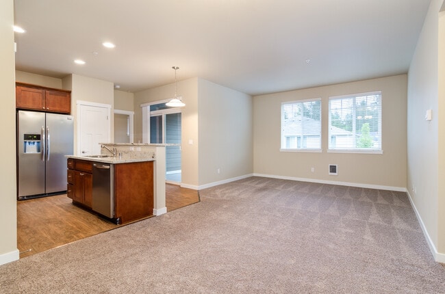 Photo - 1663 Burnside Pl Unit C