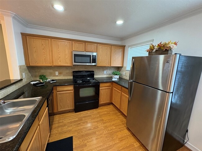 Photo - 3710 Sherwood Ln Unit 102