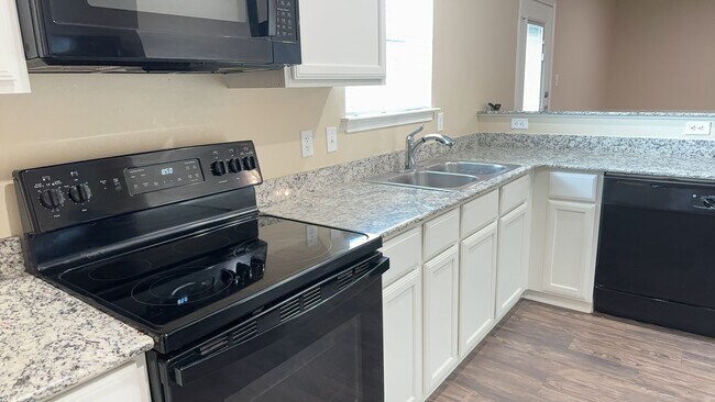 Photo - 3604 Barnacle Dr Unidad B