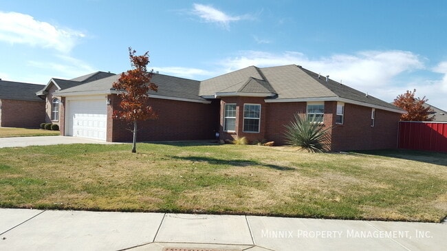 Photo - 1002 Oshkosh Ave