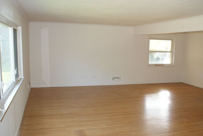 Photo - 2127 Collinway St Unit 2