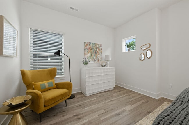 Cascadia at Highland Creek apartments — community photo
