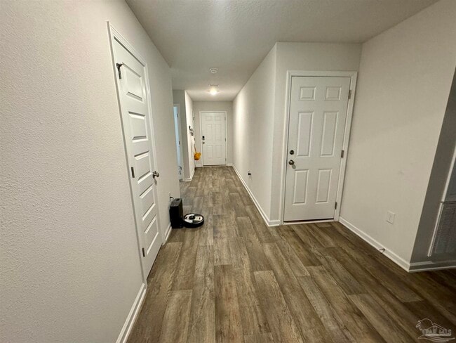 Photo - 5645 Guinevere Ln