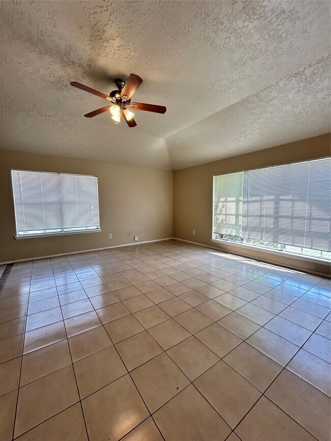 Photo - 2443 Autumn Springs Ln