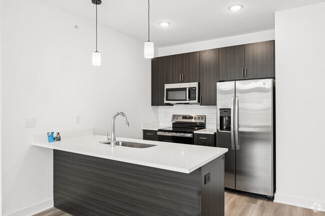 C1 - 3BR, 2BA - 1,193SF