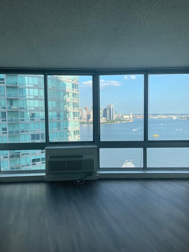 Photo - 35 Hudson St Unidad 1911