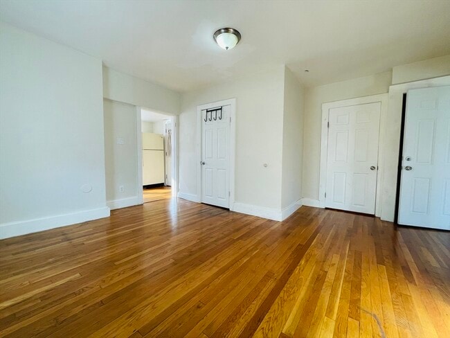 Photo - 144 School St Unidad 2L