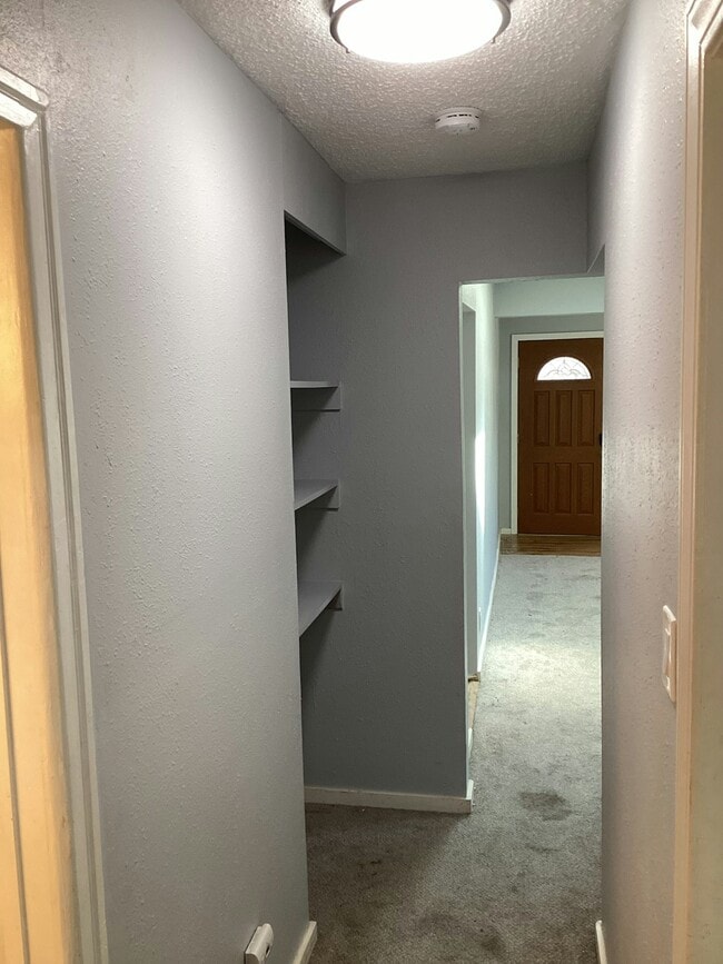 Photo - 14602 Portland Ave SW