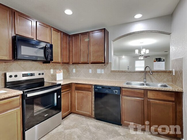 Photo - 5118 Badland Beacon