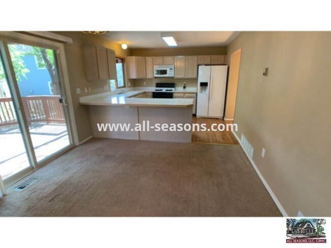 Photo - Corner Lot 4 Bedroom Home For Rent!