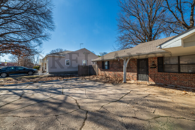 Photo - 1819 S Glendale St Townhome