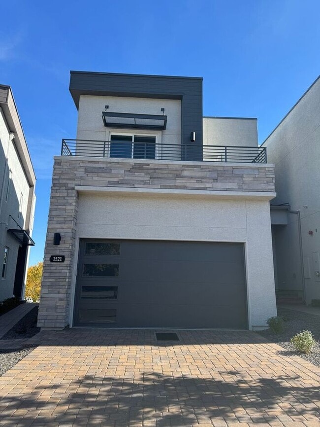 Photo - 1521 Golf Club Dr