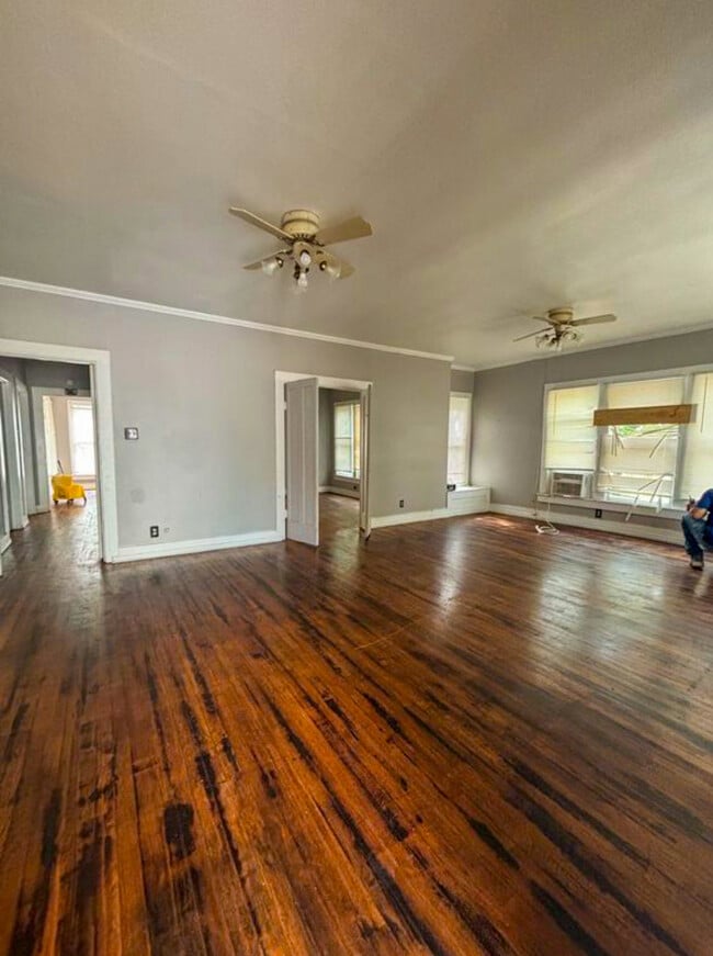 Photo - 1616 Campbell St