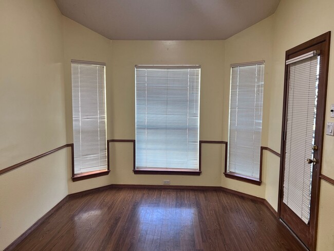 Photo - Views & Great location! 3 Br, 2 Bath, w/ major kitchen appliances, fireplace, 2 car garage.