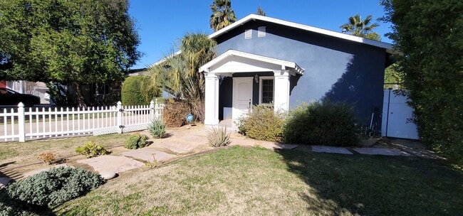 Photo - 22509 Clarendon St