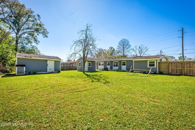 Photo - 909 Westgate Dr