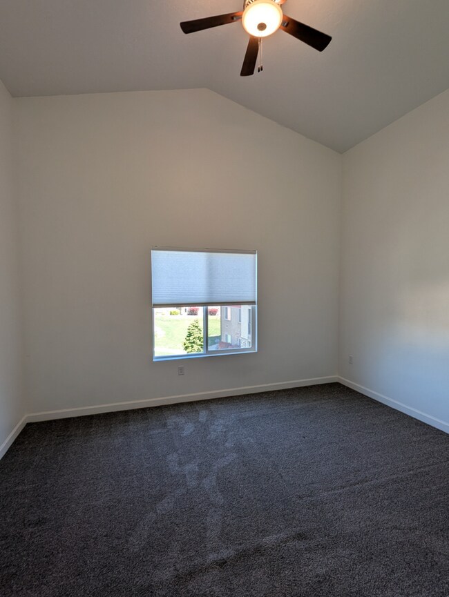 Photo - 344 S 740 W
