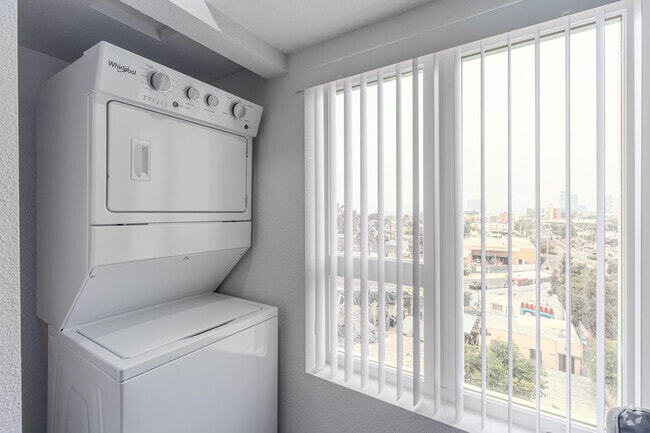 1BR, 1BA - 499SF - Laundry