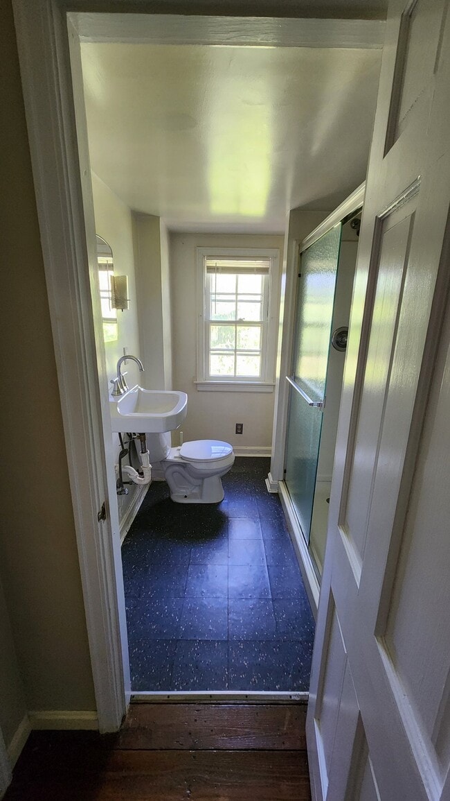 Photo - 7771 Cheviot Ave