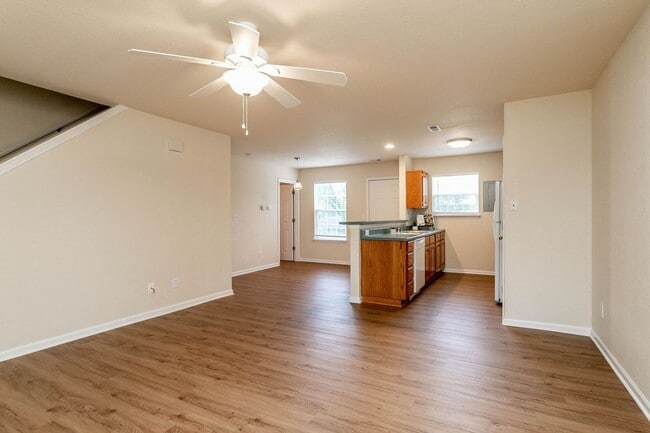 Photo - 4522 Waterloo Dr Unit A