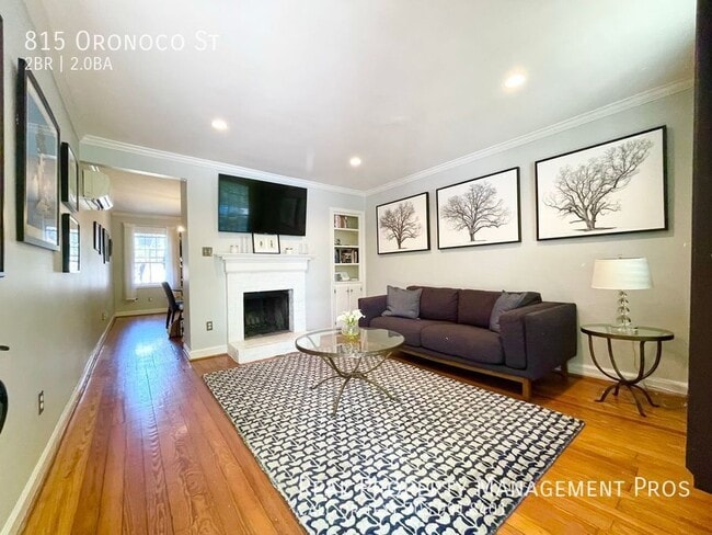 Photo - 815 Oronoco St