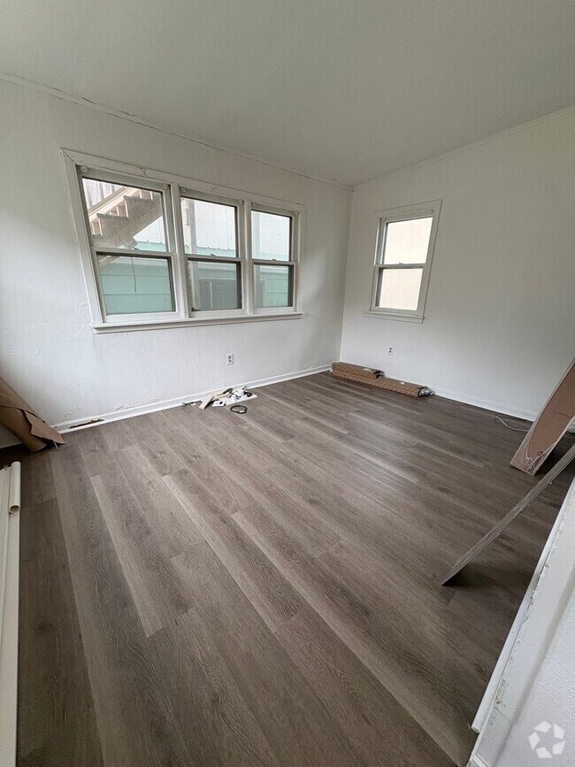 Building Photo - Hoff - 26 - Avon St Unit 1417 Rental