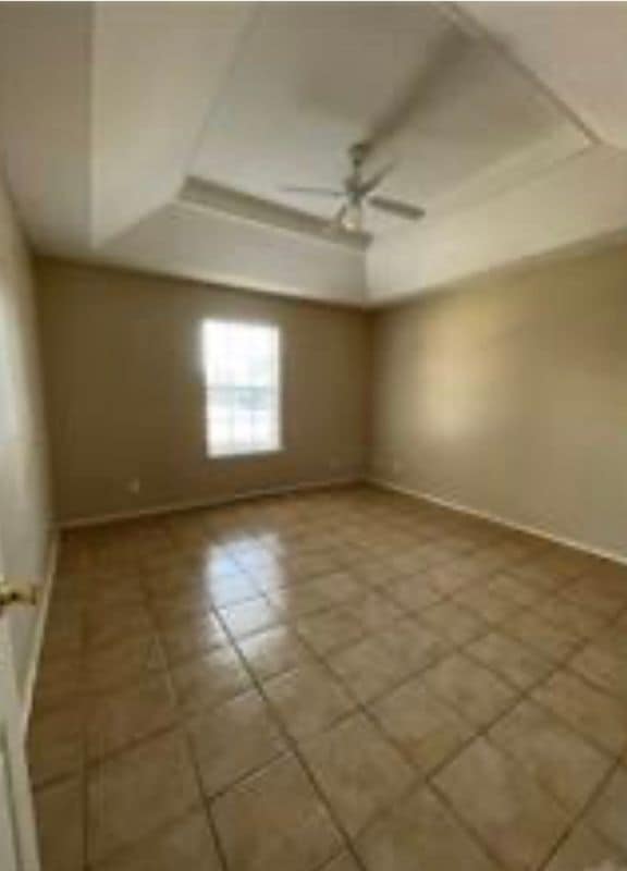 Photo - 703 La Mancha Dr